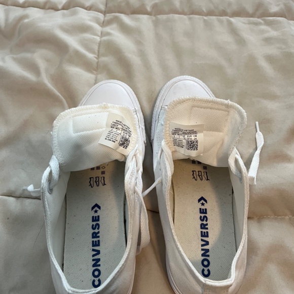 WOMENS CONVERSE LOW TOP SNEAKERS - Picture 6 of 6